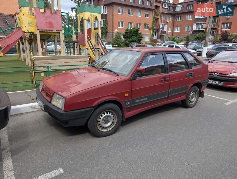 Хэтчбек ВАЗ / Lada 2109 1992 в Ворзеле