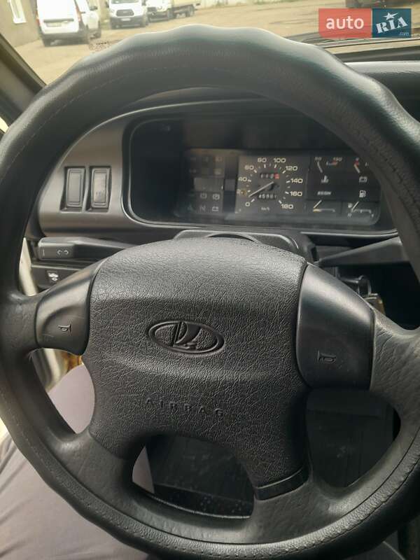 Хэтчбек ВАЗ / Lada 2109 1988 в Харькове