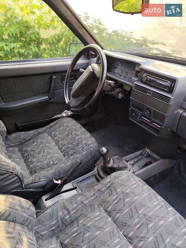 Хэтчбек ВАЗ / Lada 2109 2005 в Киеве