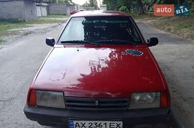 Хэтчбек ВАЗ 2109 1993 в 