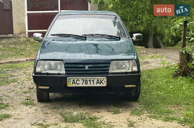 Хэтчбек ВАЗ 2109 2004 в 