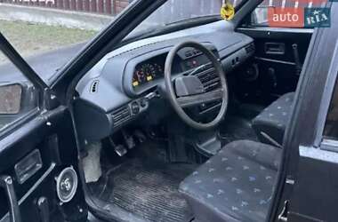 Хэтчбек ВАЗ 2109 1992 в 