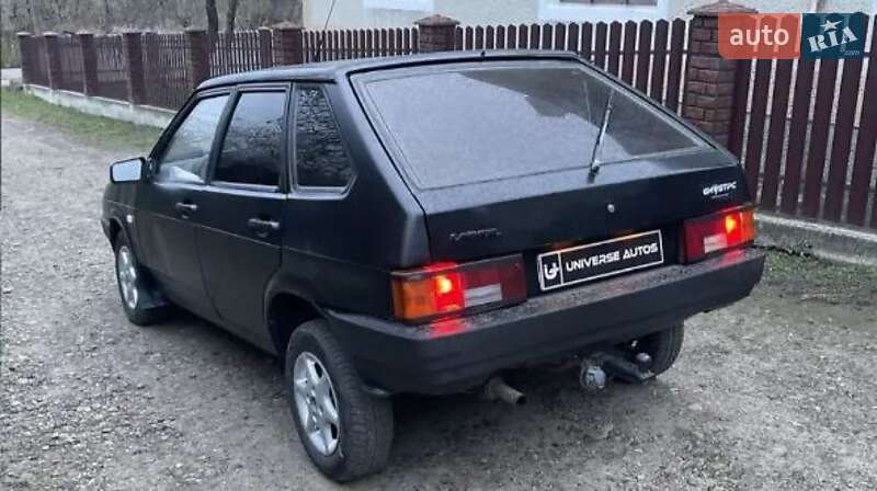 Хэтчбек ВАЗ / Lada 2109 1992 в Львове