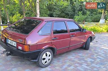 Хэтчбек ВАЗ 2109 1993 в 