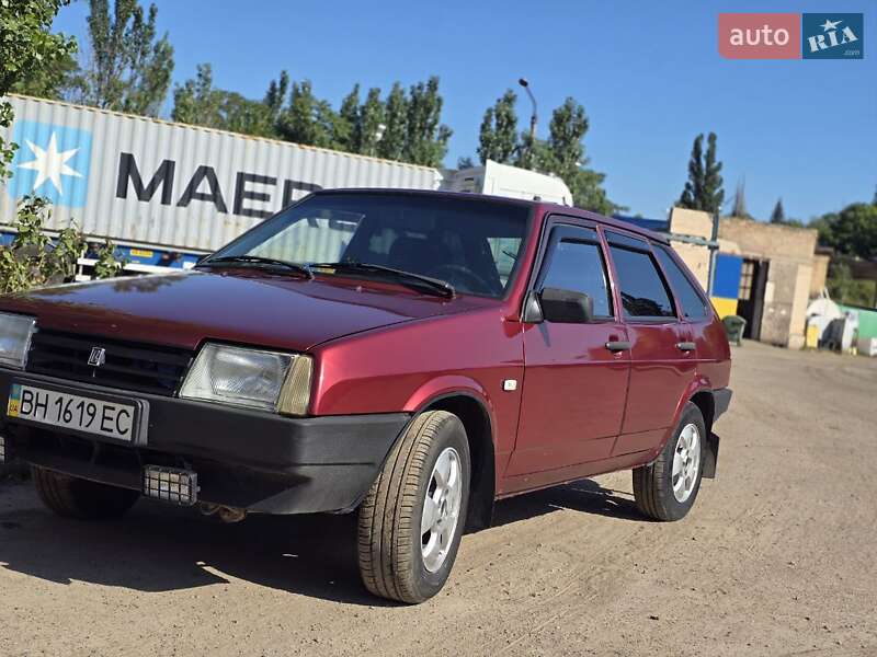 Хэтчбек ВАЗ / Lada 2109 2008 в Одессе