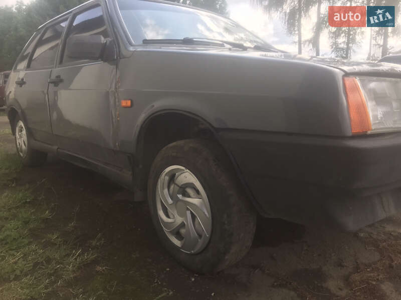 Хэтчбек ВАЗ / Lada 2109 2009 в Калуше