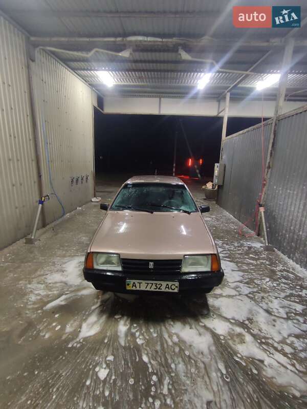 Хэтчбек ВАЗ / Lada 2109 1997 в Сокирянах