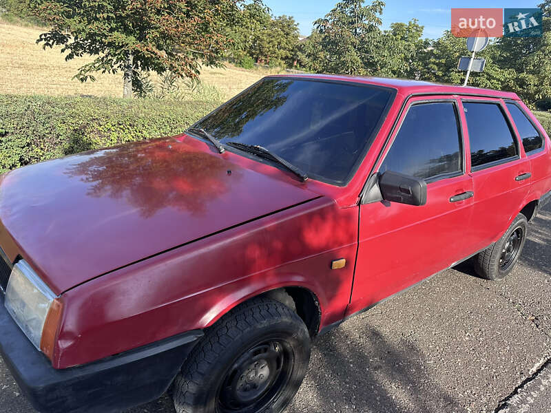 Хэтчбек ВАЗ / Lada 2109 1995 в Одессе