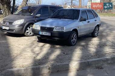Хэтчбек ВАЗ 2109 2005 в 