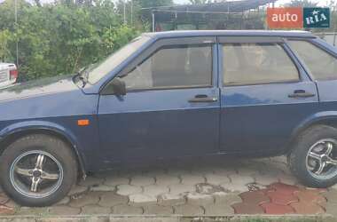 Хэтчбек ВАЗ 2109 2004 в 