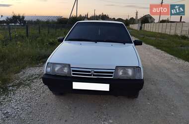 Хэтчбек ВАЗ 2109 1991 в 