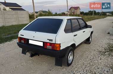 Хэтчбек ВАЗ 2109 1991 в 