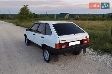 Хэтчбек ВАЗ 2109 1991 в 