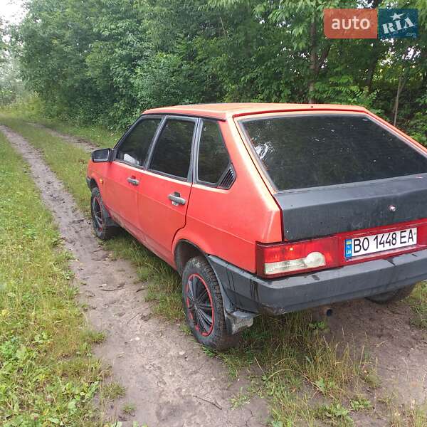 Хэтчбек ВАЗ / Lada 2109 1991 в Хмельницком