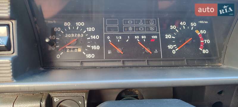 Хэтчбек ВАЗ / Lada 2109 2000 в Сумах