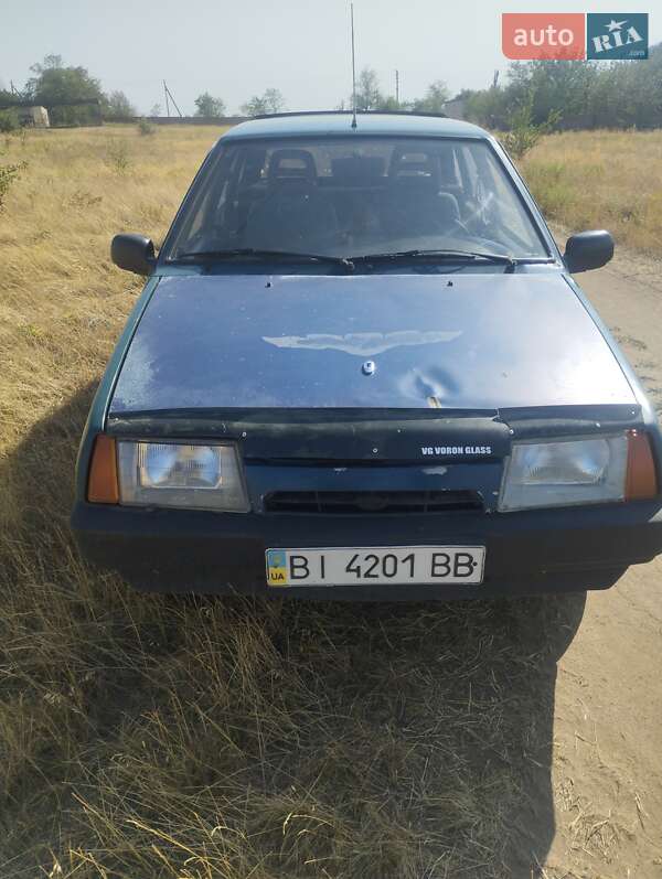 Хэтчбек ВАЗ / Lada 2109 1992 в Великой Александровке