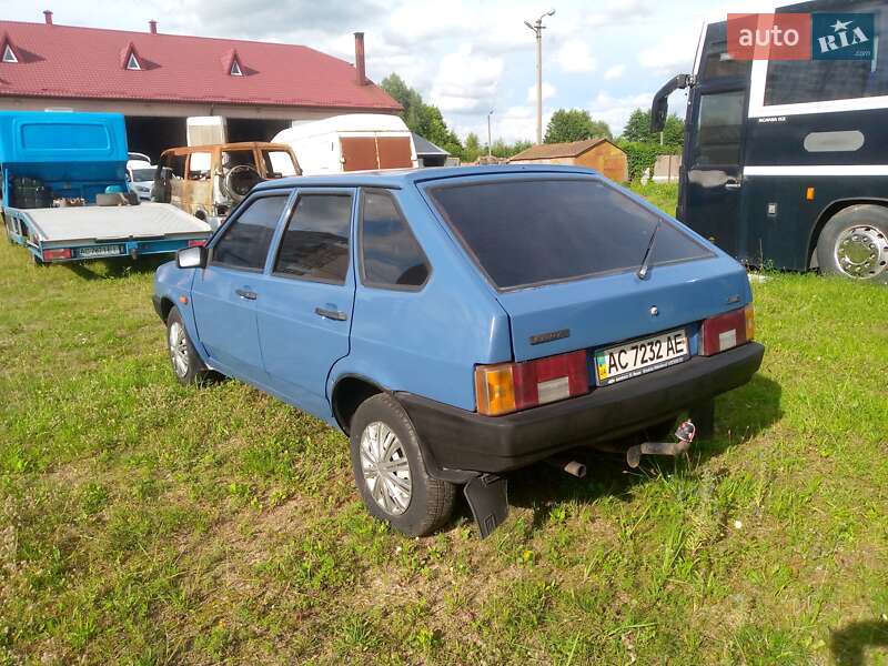 Хэтчбек ВАЗ / Lada 2109 1994 в Ковеле