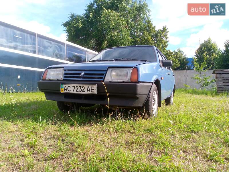 Хэтчбек ВАЗ / Lada 2109 1994 в Ковеле