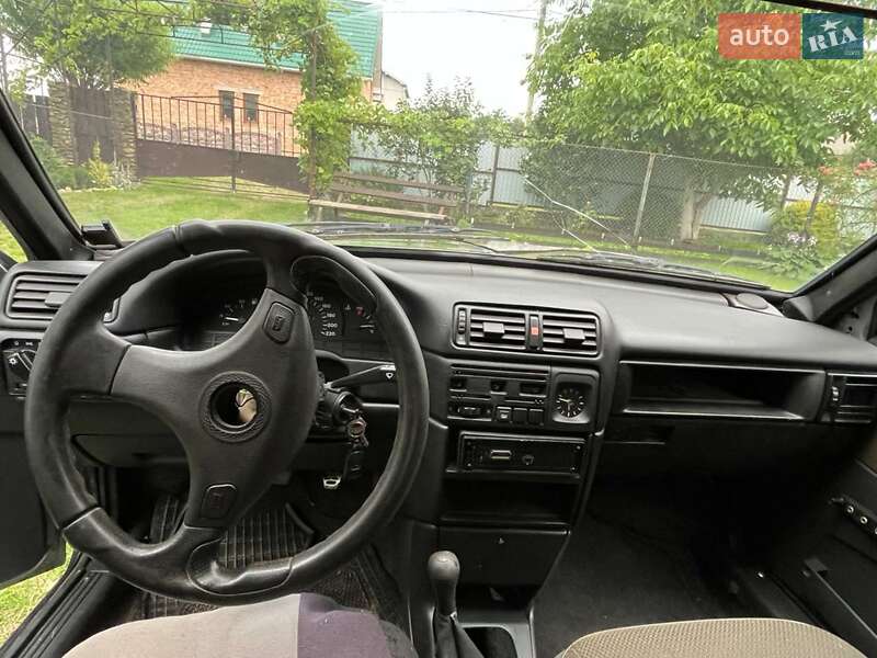 Хэтчбек ВАЗ / Lada 2109 2007 в Ивано-Франковске