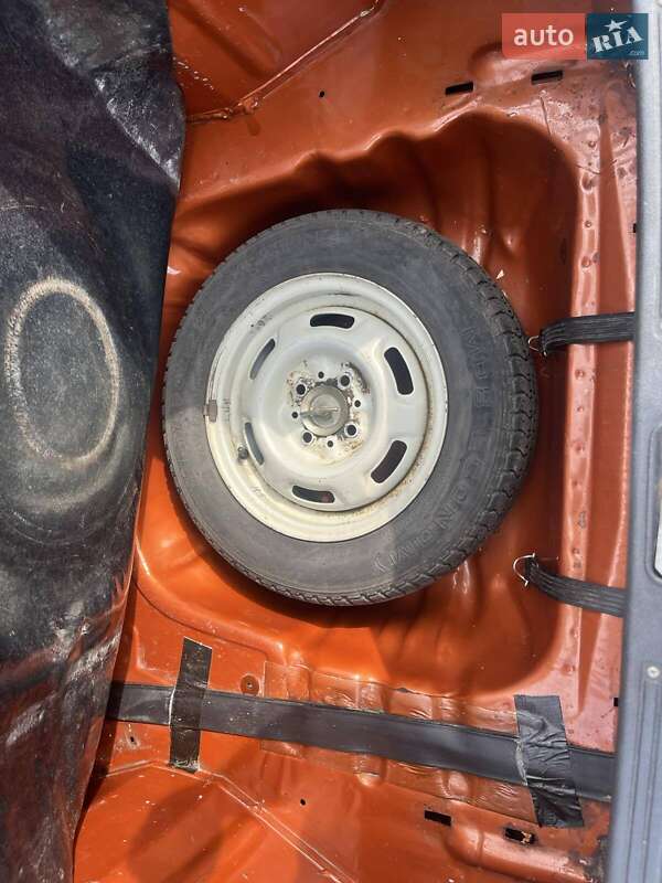 Хэтчбек ВАЗ / Lada 2109 1998 в Киеве