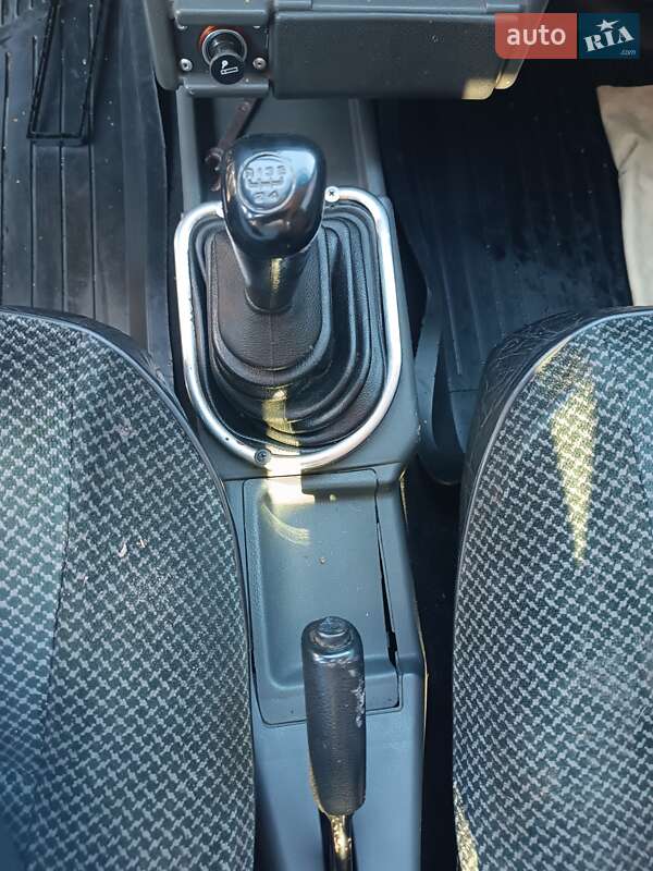 Хэтчбек ВАЗ / Lada 2109 1995 в Староконстантинове фото 12 Хэтчбек ВАЗ / Lada 2109 1995 в Староконстантинове