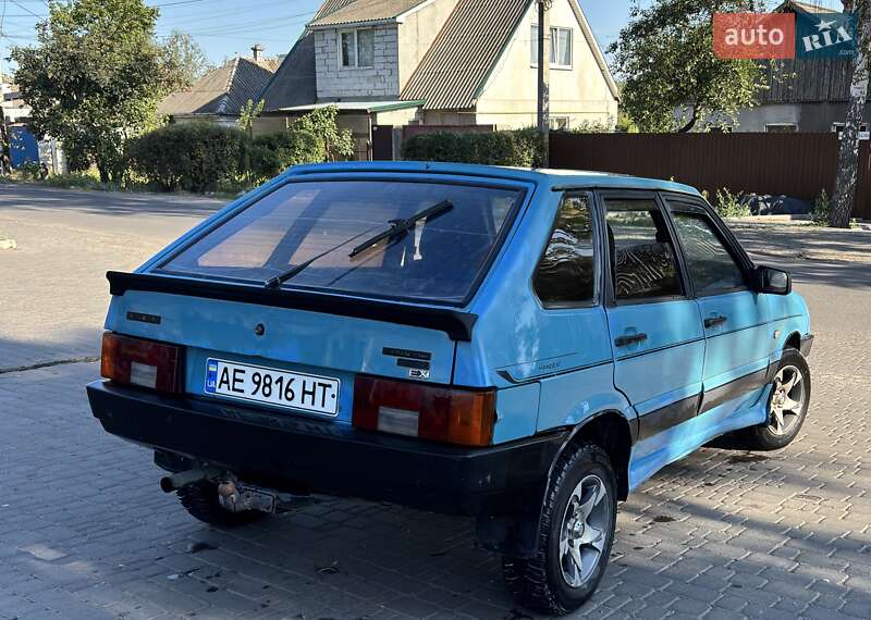 Хэтчбек ВАЗ / Lada 2109 1992 в Новомосковске