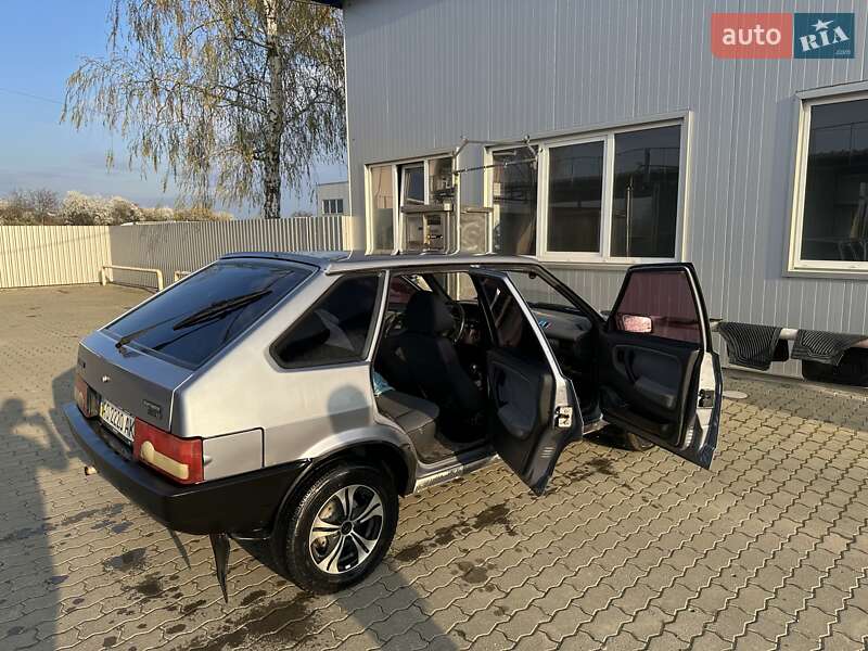 Хэтчбек ВАЗ / Lada 2109 2007 в Мукачево