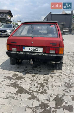 Хэтчбек ВАЗ 2109 1990 в 