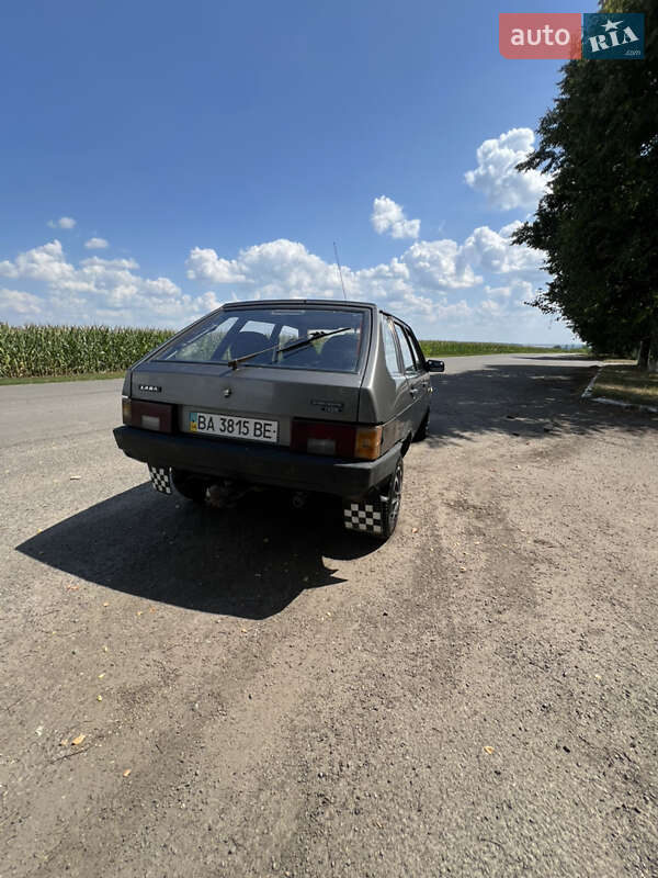 Хэтчбек ВАЗ / Lada 2109 1995 в Гайвороне