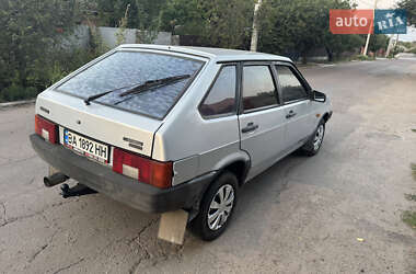 Хэтчбек ВАЗ 2109 2005 в 