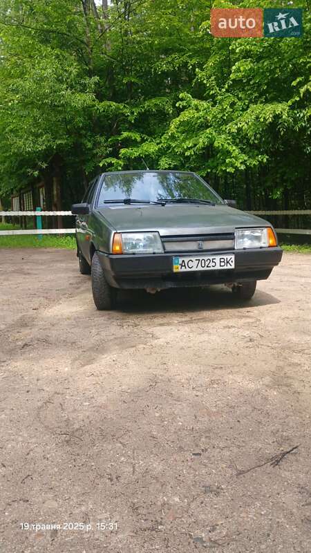 Хэтчбек ВАЗ / Lada 2109 1991 в Радехове