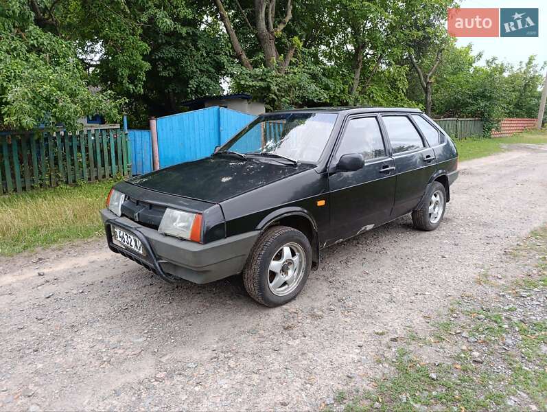 ВАЗ / Lada 2109 1990 ВАЗ / Lada 2109 1990