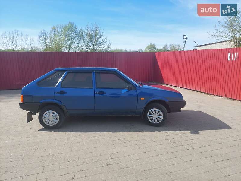 Хэтчбек ВАЗ / Lada 2109 2009 в Львове фото 8 Хэтчбек ВАЗ / Lada 2109 2009 в Львове