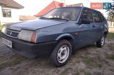 Хэтчбек ВАЗ 2109 1992 в 