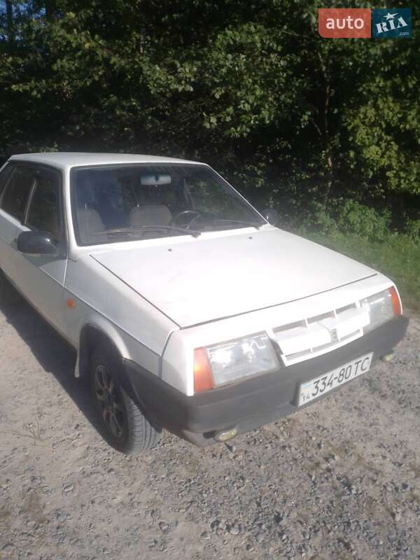 Хэтчбек ВАЗ / Lada 2109 1991 в Барановке