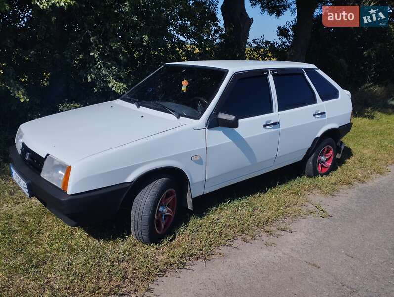 Хэтчбек ВАЗ / Lada 2109 2009 в Ставище