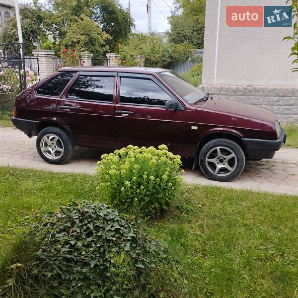ВАЗ / Lada 2109 2009