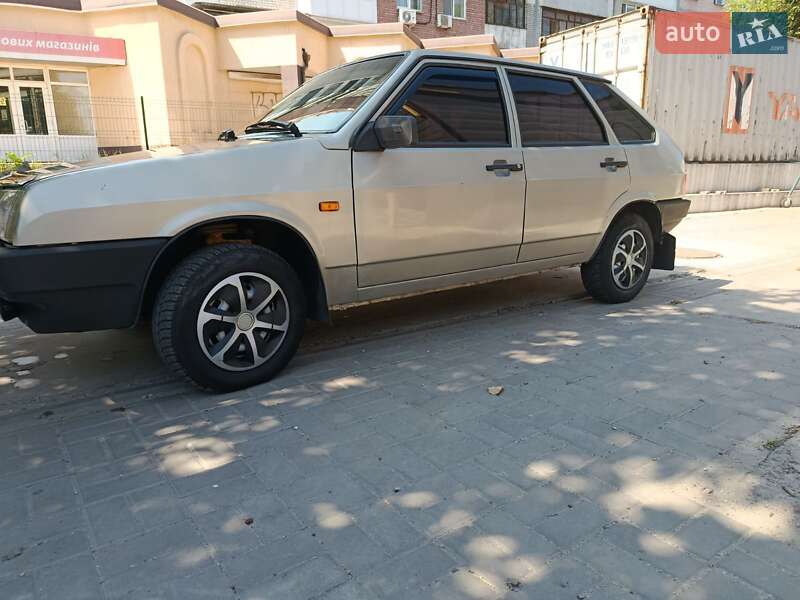 Хэтчбек ВАЗ / Lada 2109 2006 в Запорожье фото 10 Хэтчбек ВАЗ / Lada 2109 2006 в Запорожье