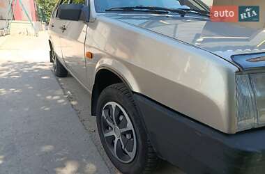 Хэтчбек ВАЗ 2109 2006 в 