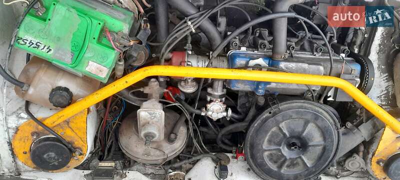 Хэтчбек ВАЗ / Lada 2109 1993 в Попельне