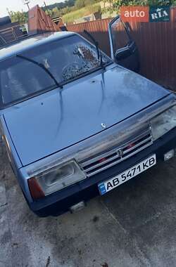 Хэтчбек ВАЗ 2109 1993 в 