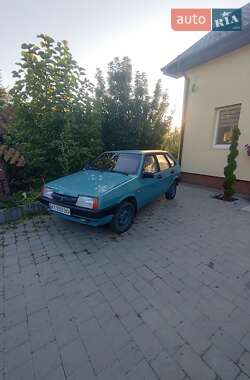 Хэтчбек ВАЗ 2109 1990 в Ивано-Франковске