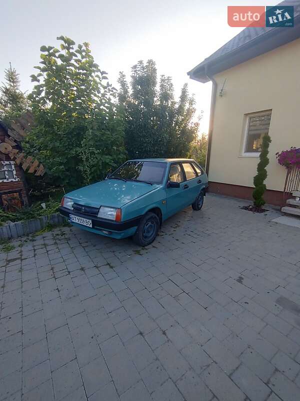 Хэтчбек ВАЗ / Lada 2109 1990 в Ивано-Франковске