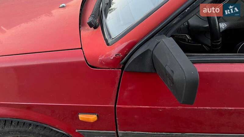 Хетчбек ВАЗ / Lada 2109 1993 в Мерефа фото 7 Хетчбек ВАЗ / Lada 2109 1993 в Мерефа