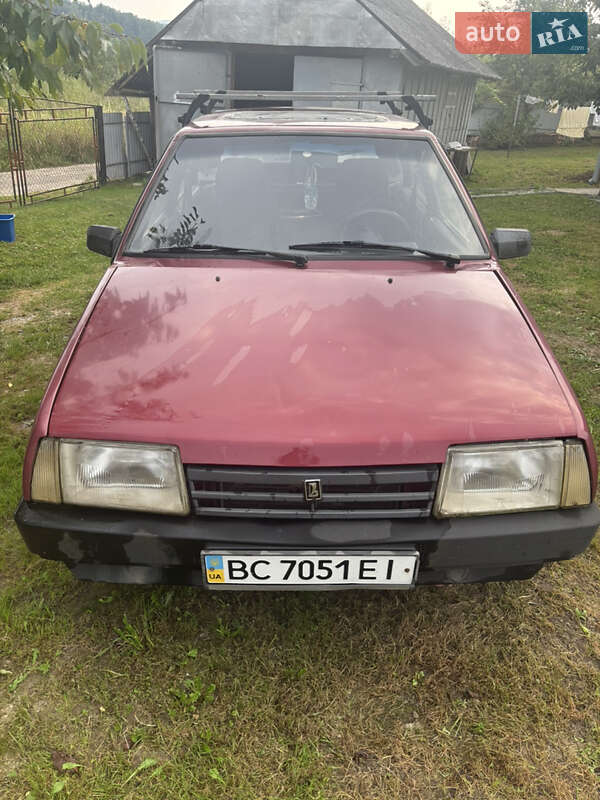 Хетчбек ВАЗ / Lada 2109 1989 в Трускавці фото 5 Хетчбек ВАЗ / Lada 2109 1989 в Трускавці