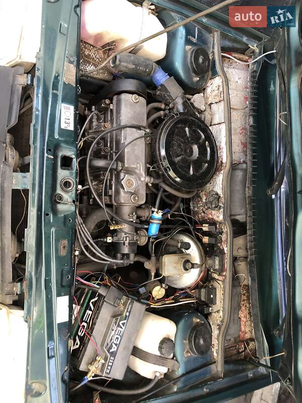 Хэтчбек ВАЗ / Lada 2109 2001 в Днепре