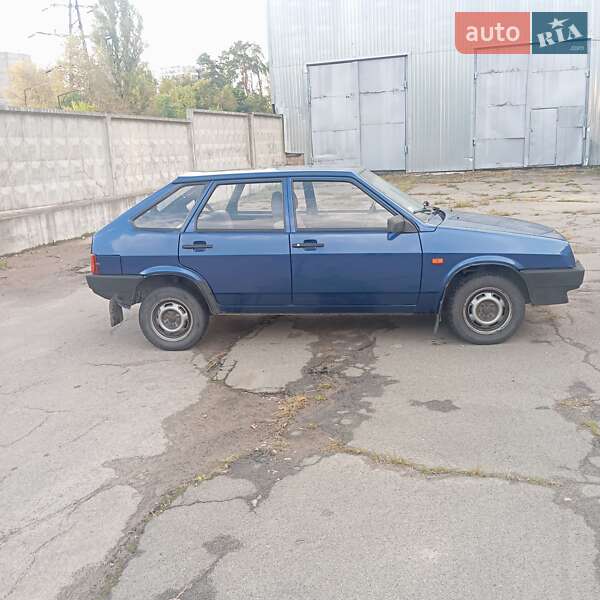 Хетчбек ВАЗ / Lada 2109 2006 в Києві фото 8 Хетчбек ВАЗ / Lada 2109 2006 в Києві