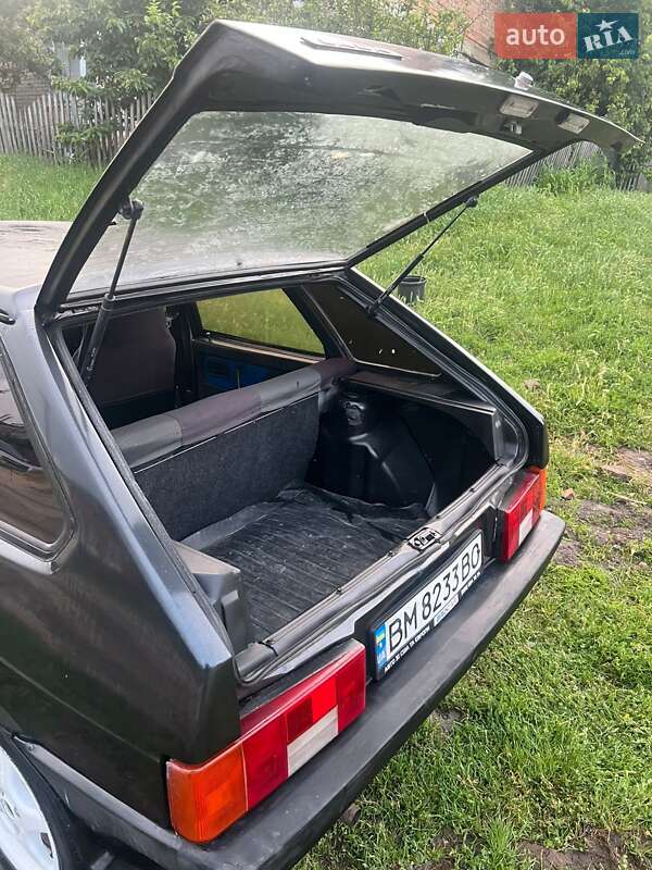 Хэтчбек ВАЗ / Lada 2109 2003 в Сумах