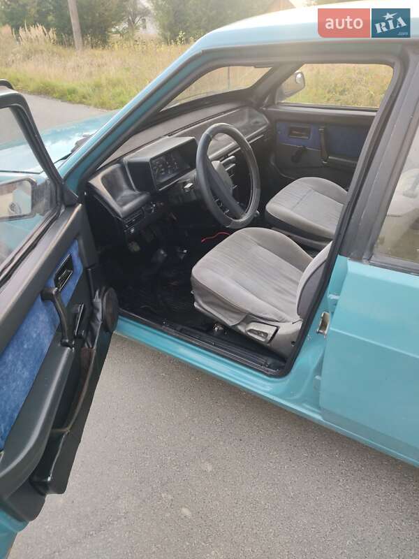 Хэтчбек ВАЗ / Lada 2109 1990 в Ивано-Франковске