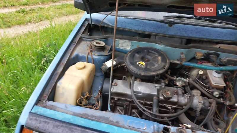 Хэтчбек ВАЗ / Lada 2109 1992 в Городке